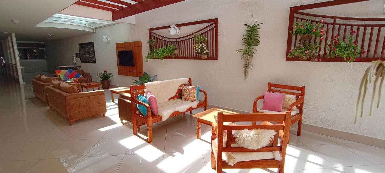 Hotel Pousada Familia De Nazare Cachoeira Paulista Ngoại thất bức ảnh